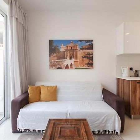 Comfy Apt With Terrace, 5 Mins To Sliema Ferries By 360 Estates Gzira Luaran gambar
