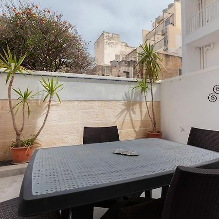 Comfy Apt With Terrace, 5 Mins To Sliema Ferries By 360 Estates Gzira Luaran gambar