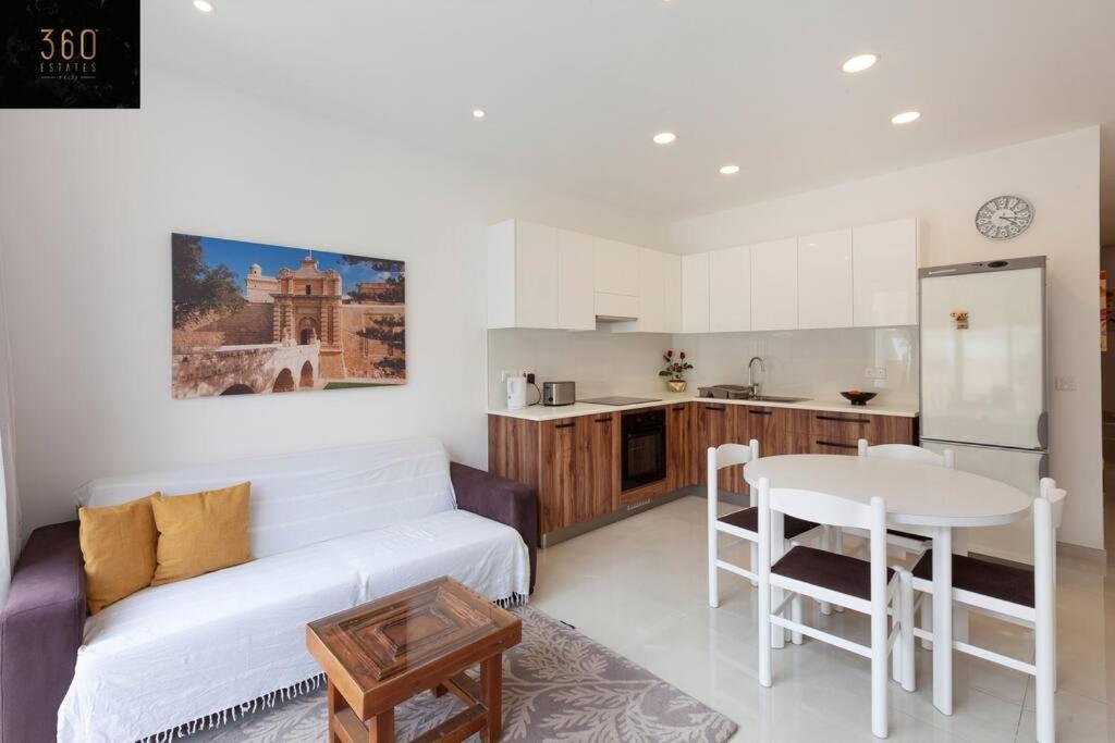 Comfy Apt With Terrace, 5 Mins To Sliema Ferries By 360 Estates Gzira Luaran gambar