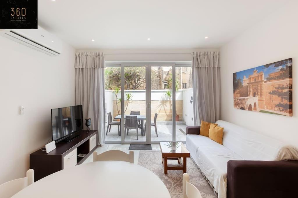 Comfy Apt With Terrace, 5 Mins To Sliema Ferries By 360 Estates Gzira Luaran gambar