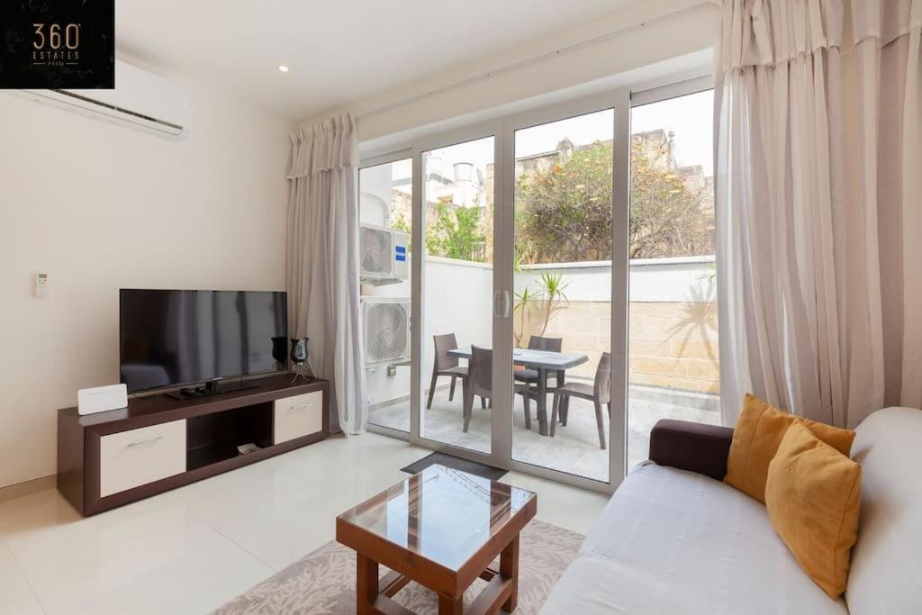 Comfy Apt With Terrace, 5 Mins To Sliema Ferries By 360 Estates Gzira Luaran gambar